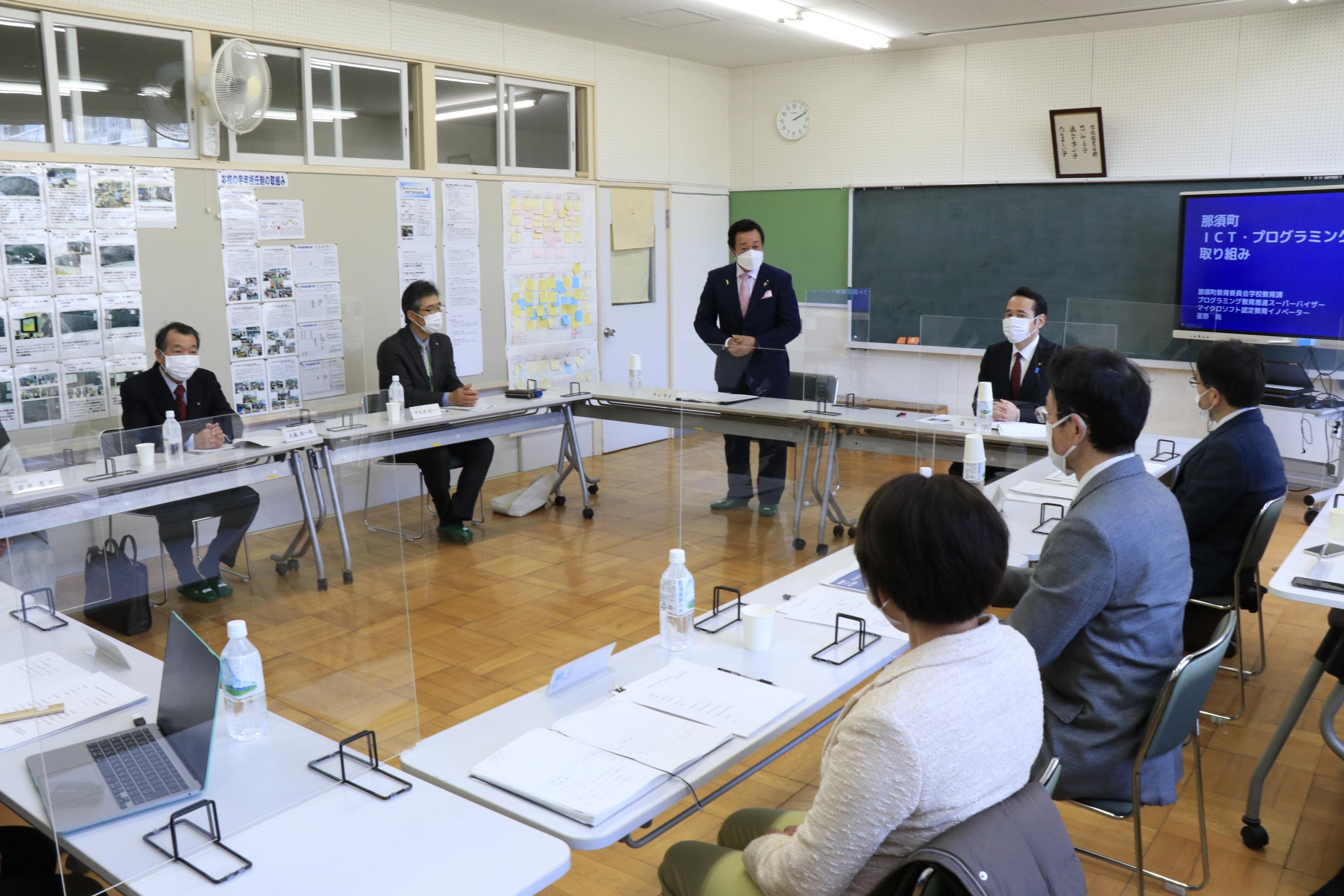 簗文部科学副大臣視察(意見交換) 簗文部科学副大臣視察(意見交換)