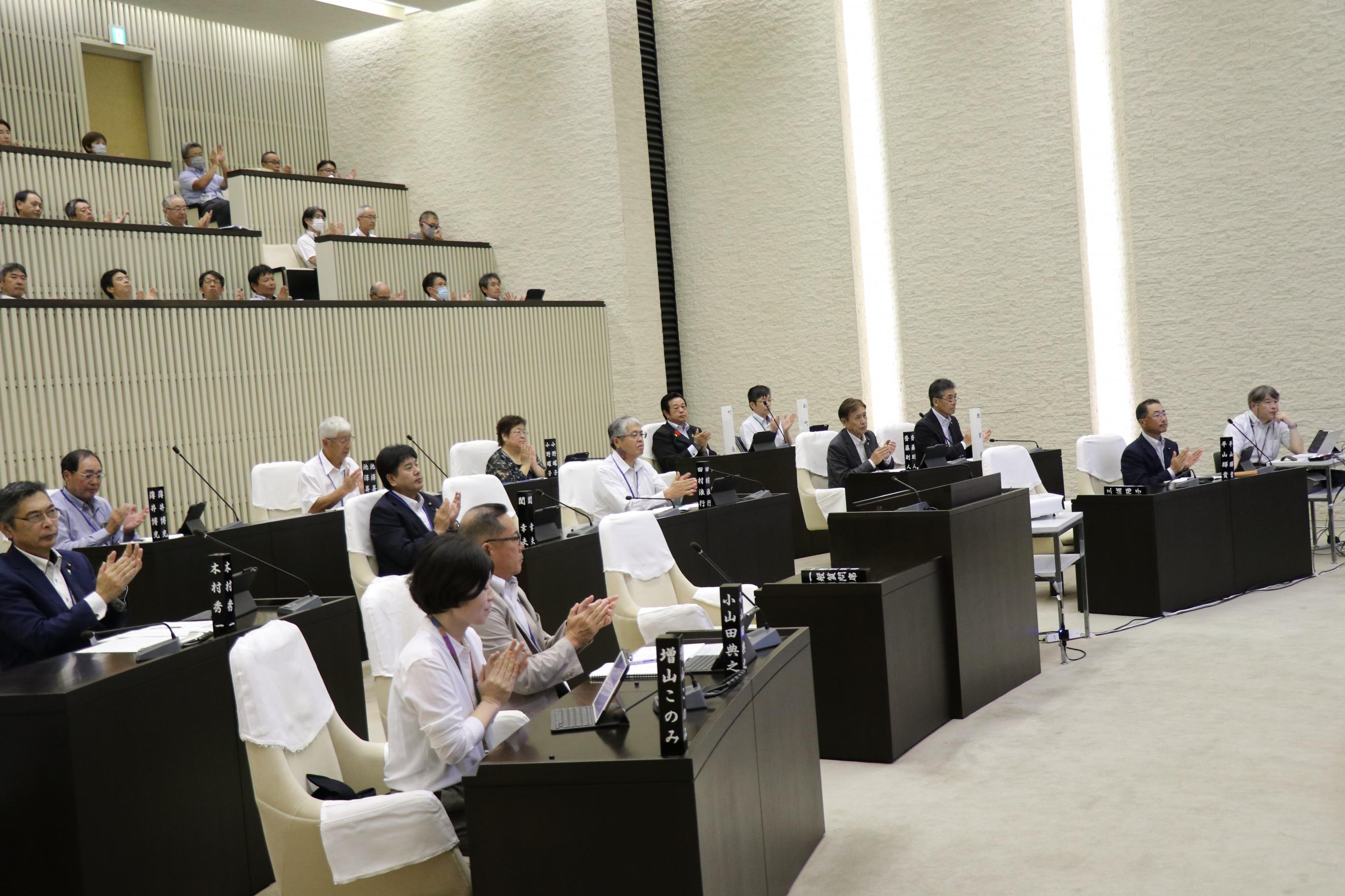 中学生議会3 中学生議会3